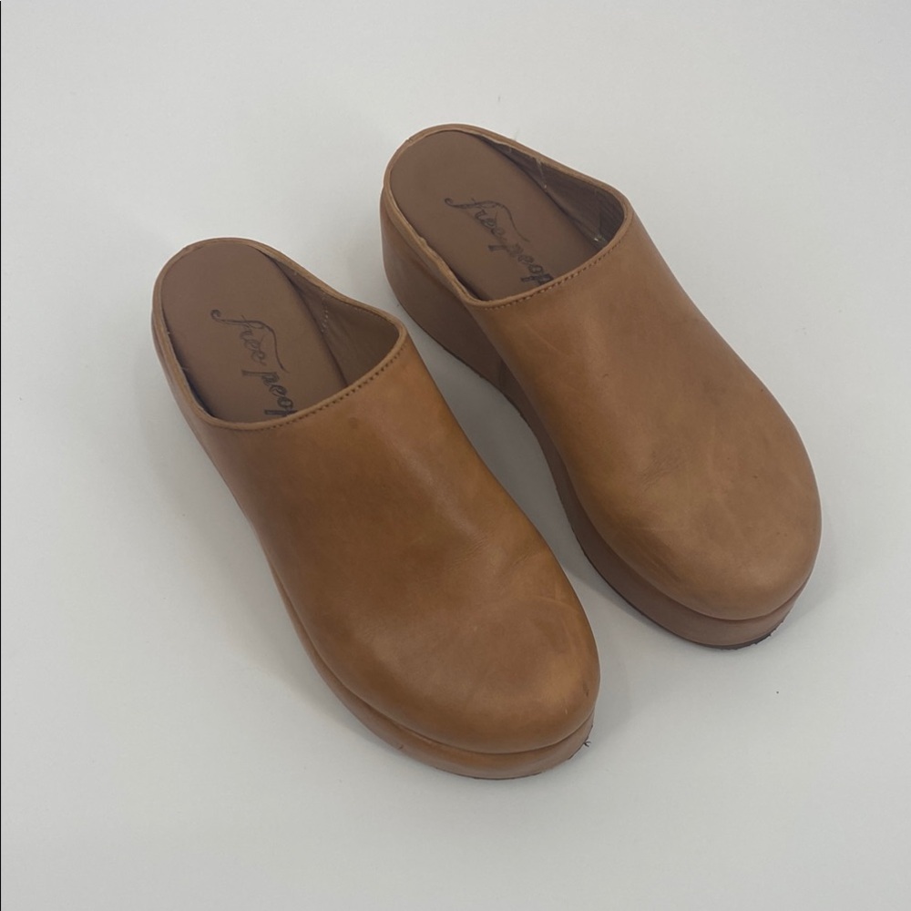 FREE PEOPLE Morgan Mules Leather Clog Platform - Picture 2 of 16